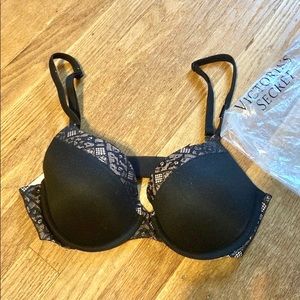 Victoria’s Secret Bra